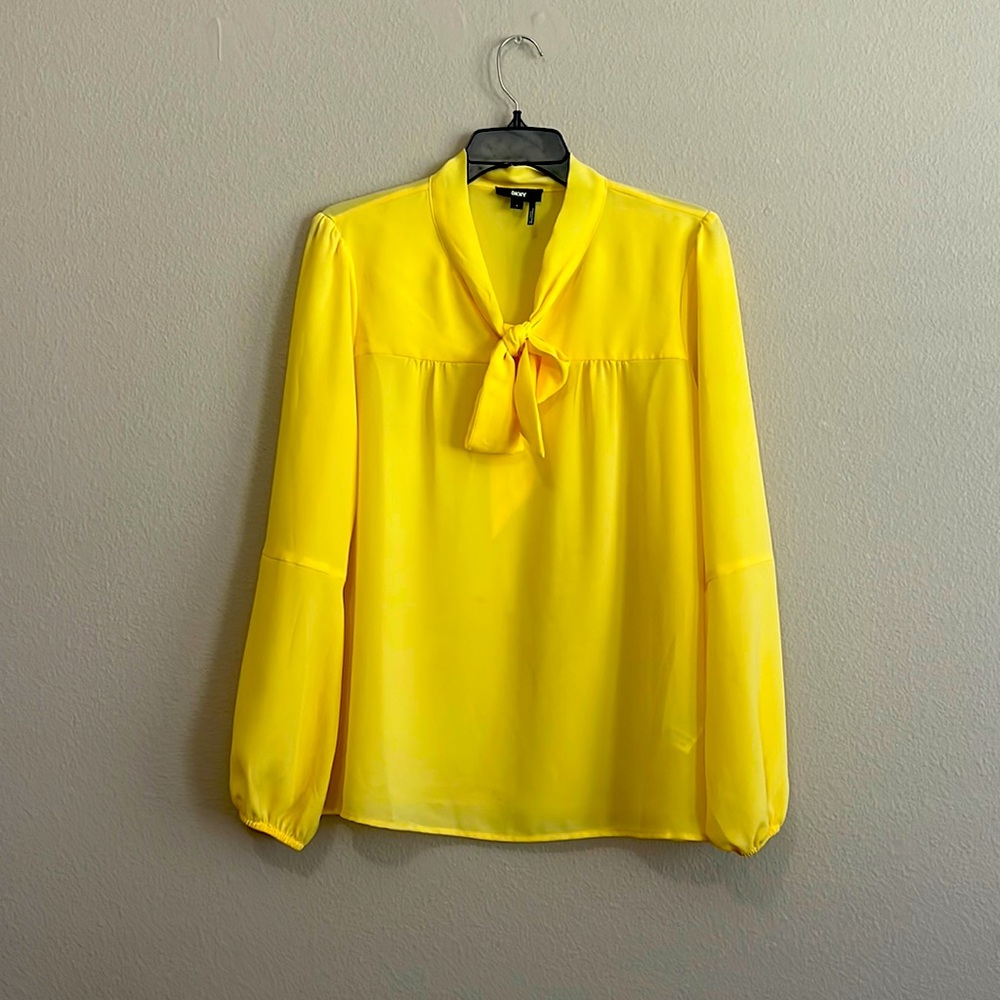 DKNY women shirt